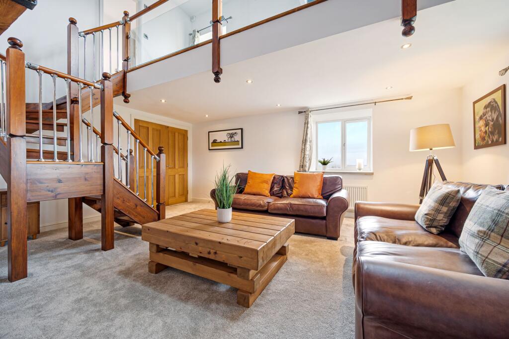 Principal Suite/Lounge
