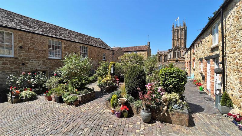 Communal Courtyard Garden