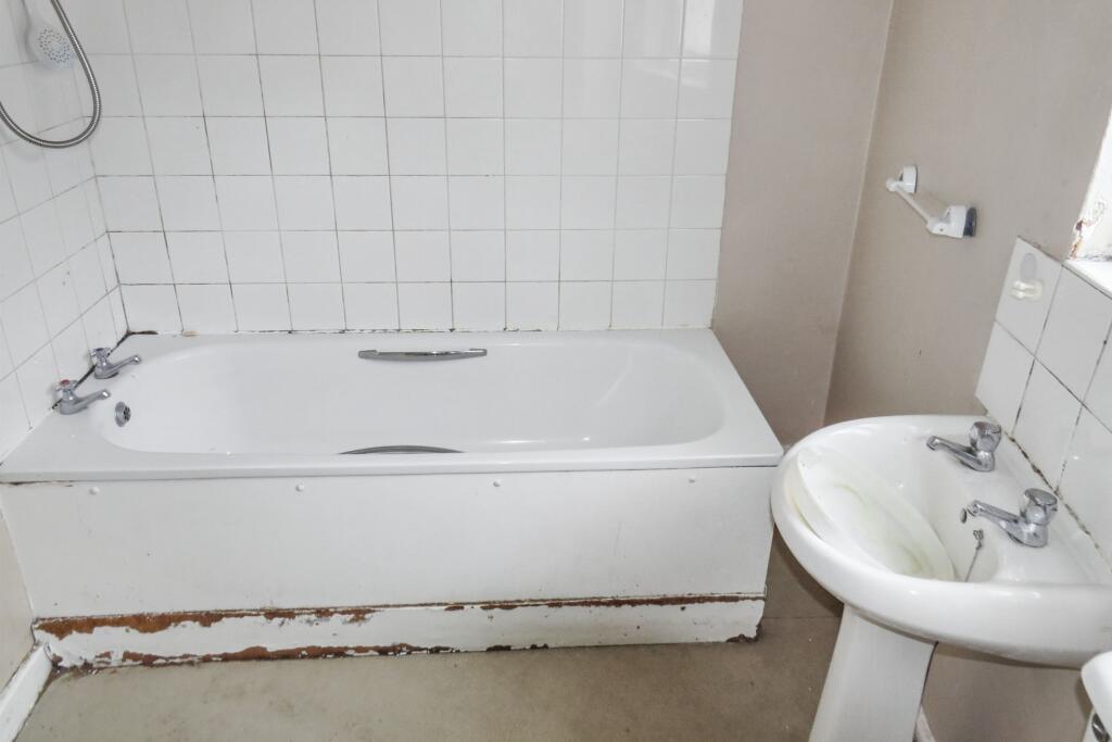 2 Chesterfield Road, Blackpool, Lancashire, FY1 2PP