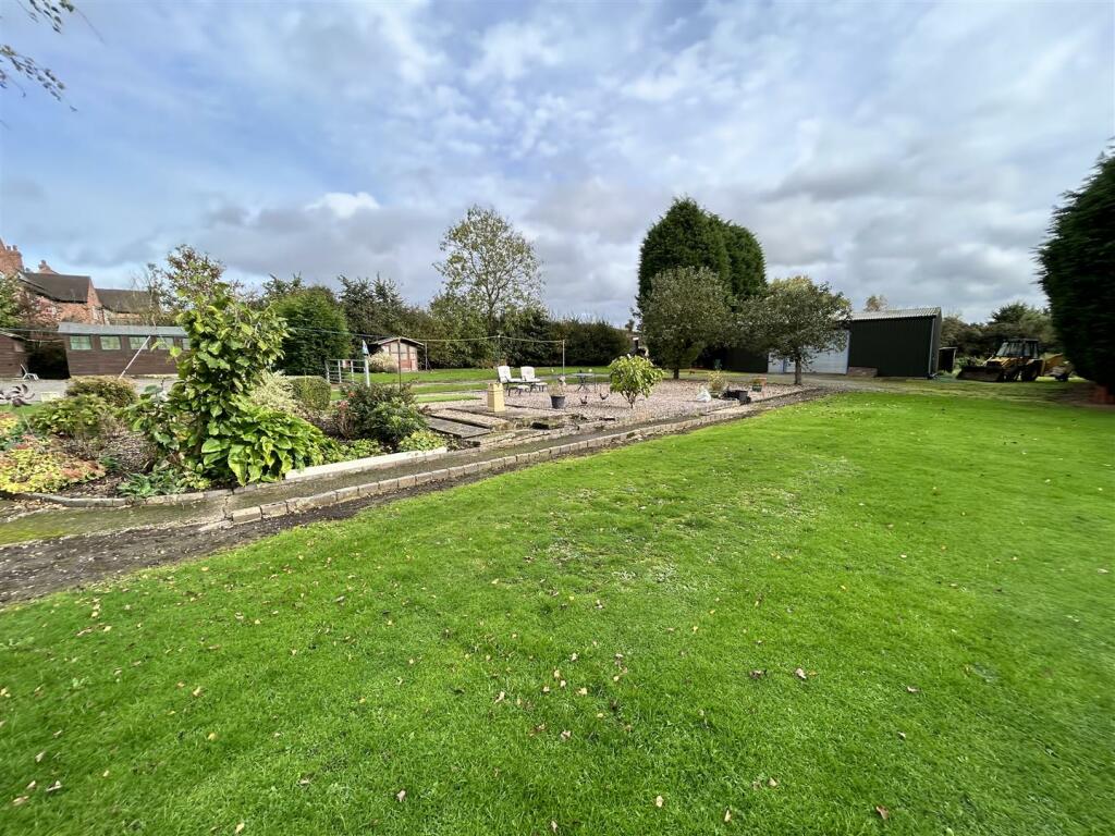 rear of 49 Chapel St, Oakthorpe