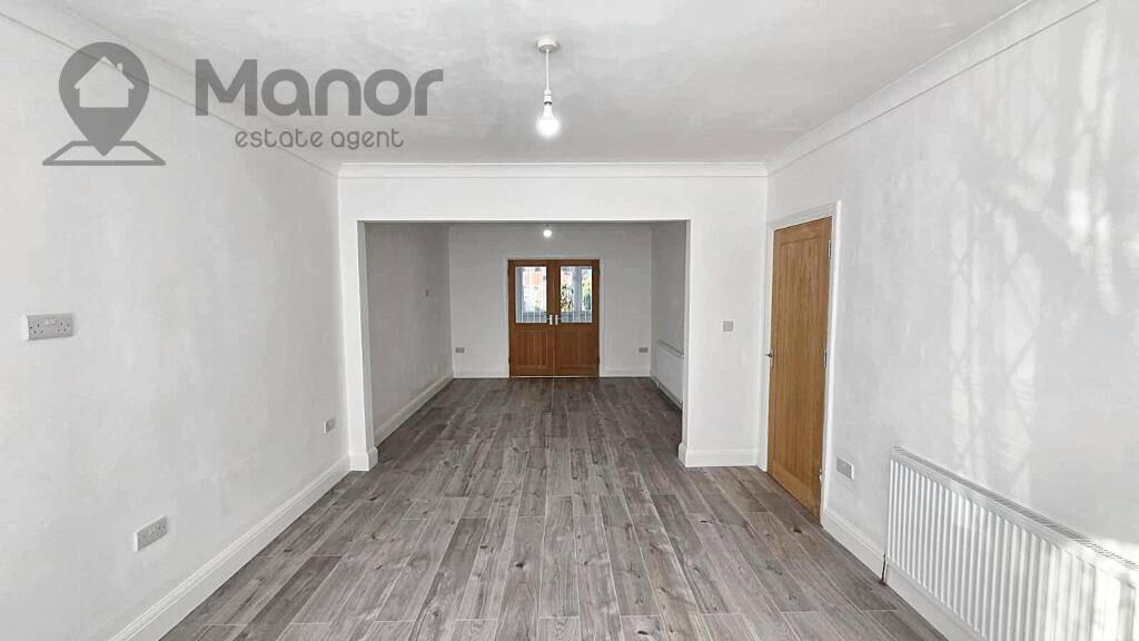 WhatsApp Image 2025-10-06 at 11.59.30 (2)