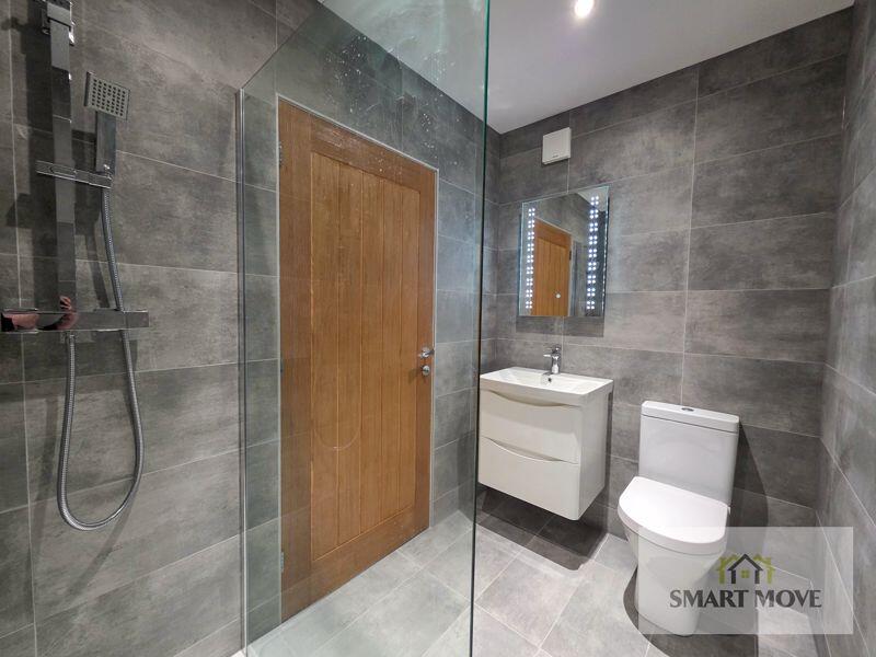 Bedroom Three En Suite