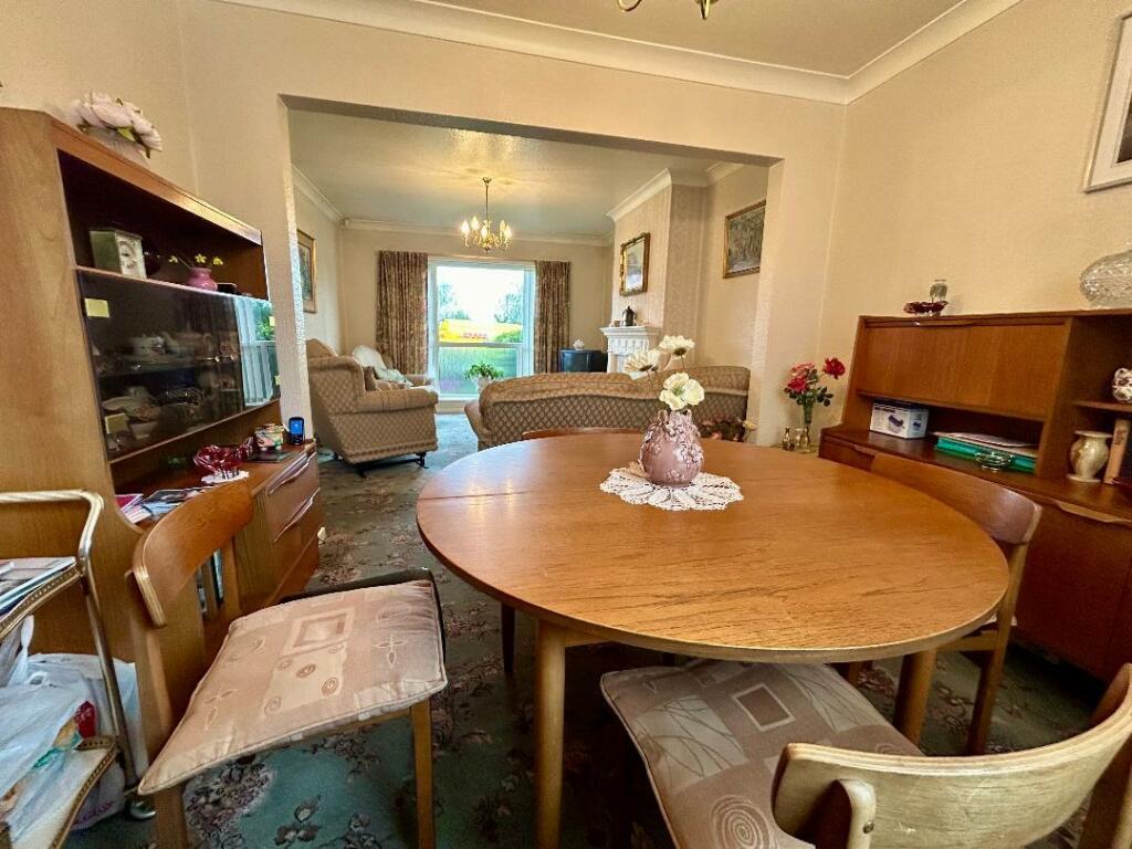 Dining Room v2.jpg