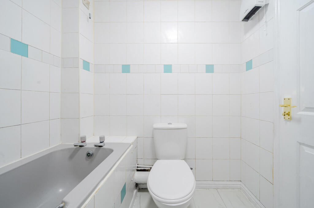 1317269-4-68629e4...