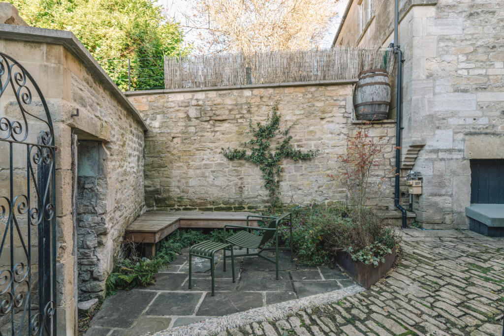 245134 - 18Newtown_BradfordOnAvon_HighRes-33.jpg