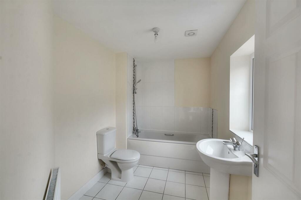 bathroom.jpeg