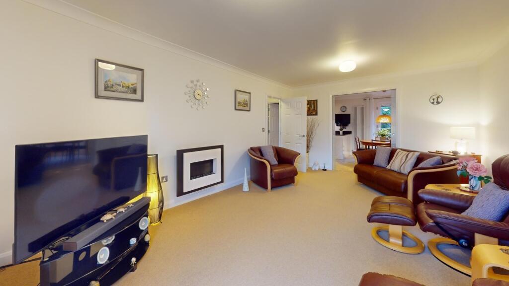Hollingwood-Park-Living-Room.jpg