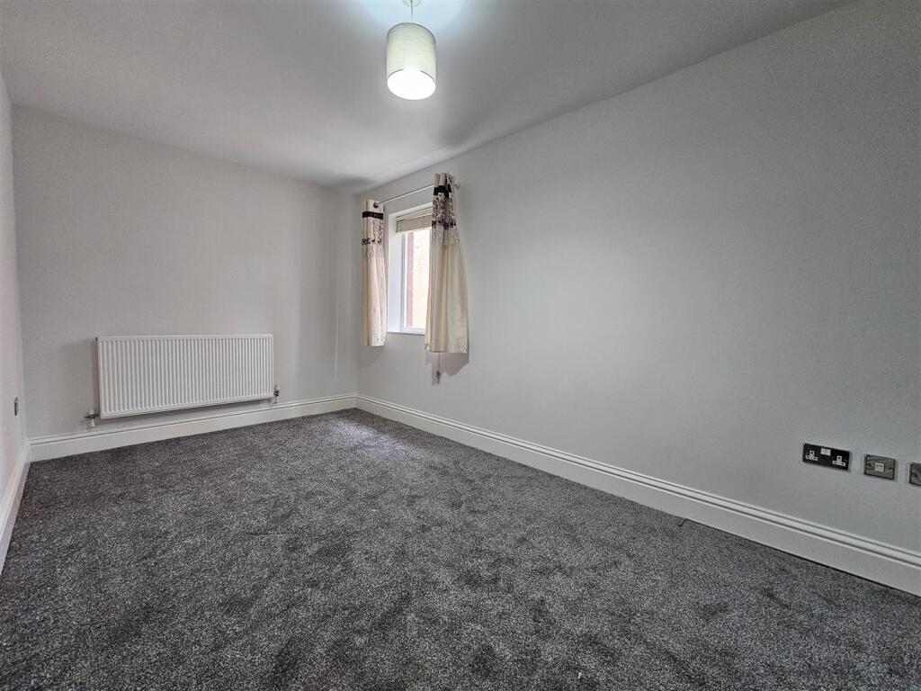 Master Bedroom 1