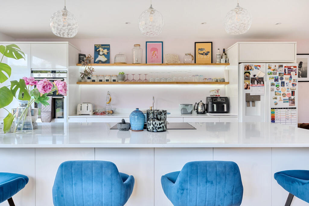 1355386-6-68c86b3...