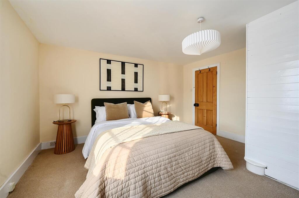 83 NORMAN ROAD - TN38PEG (12).jpg