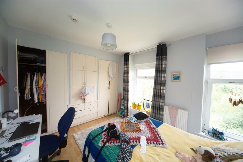 property-4.jpg