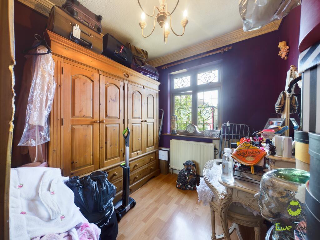 CAM00570P1-PR0192-STILL04