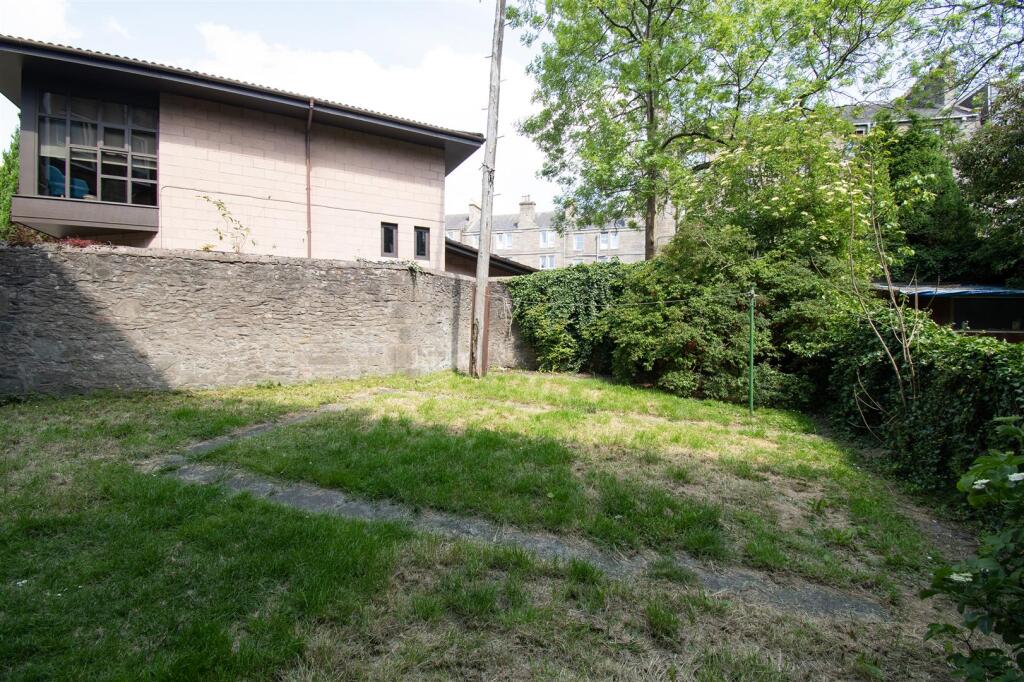 garden (1).jpg