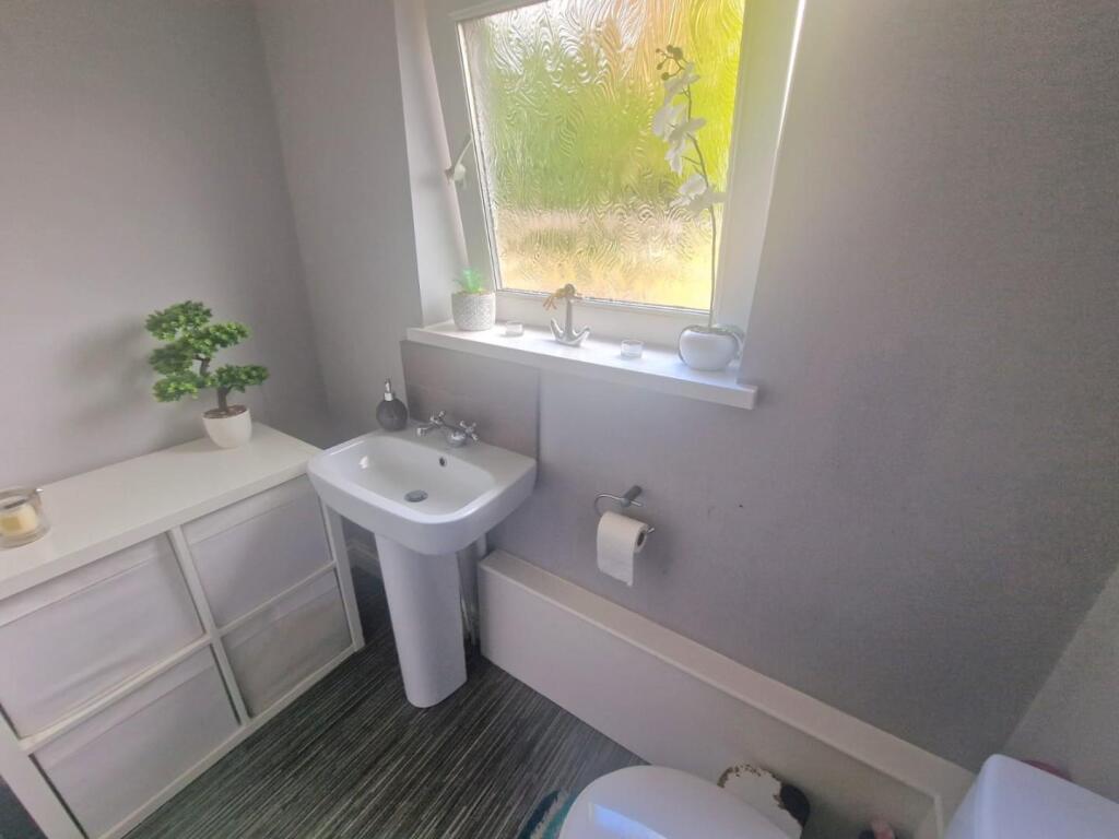 Ground Floor Shower Room