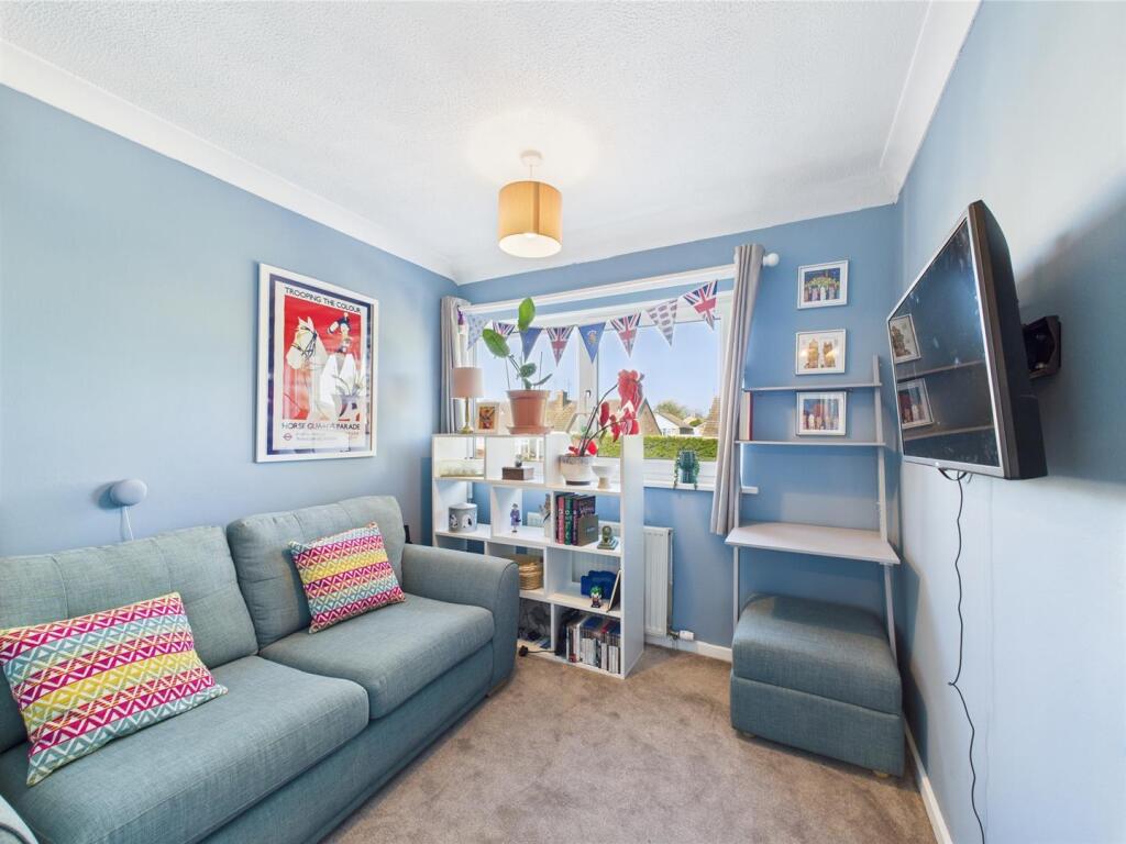 Bedroom: