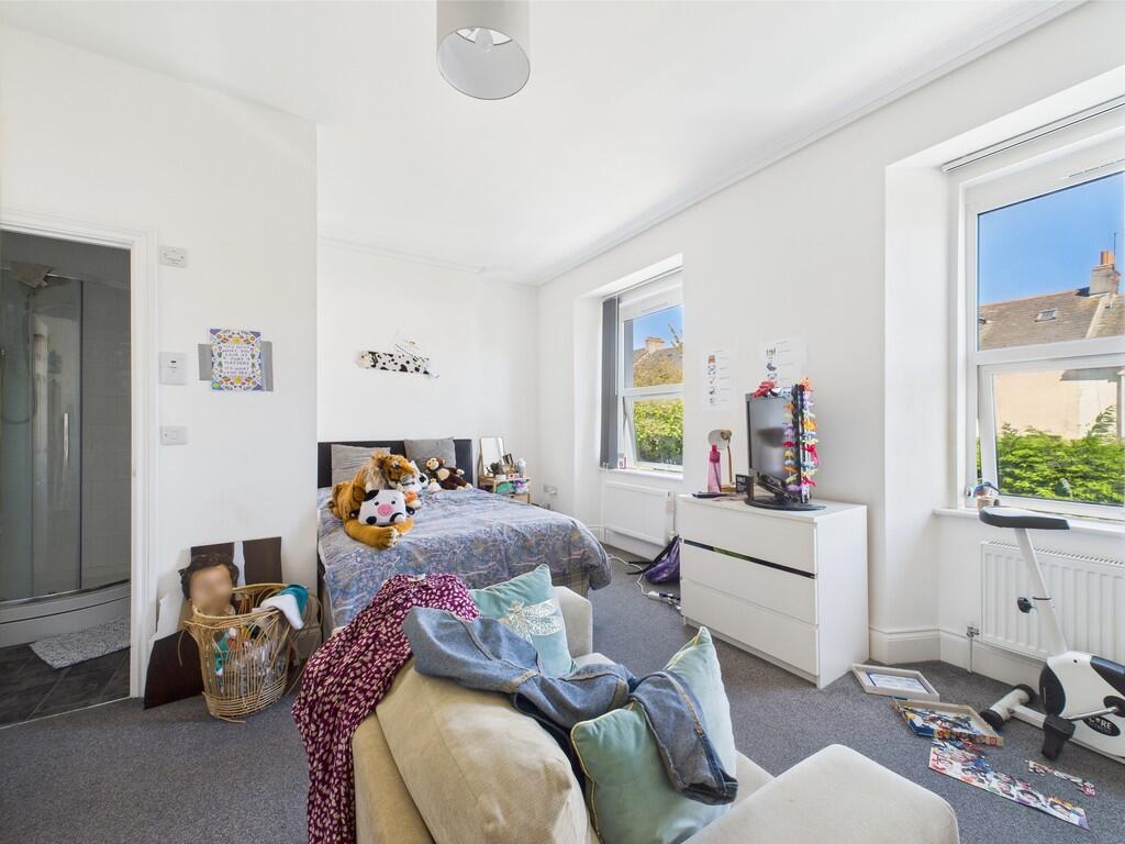 CAM02089G0-PR0463...