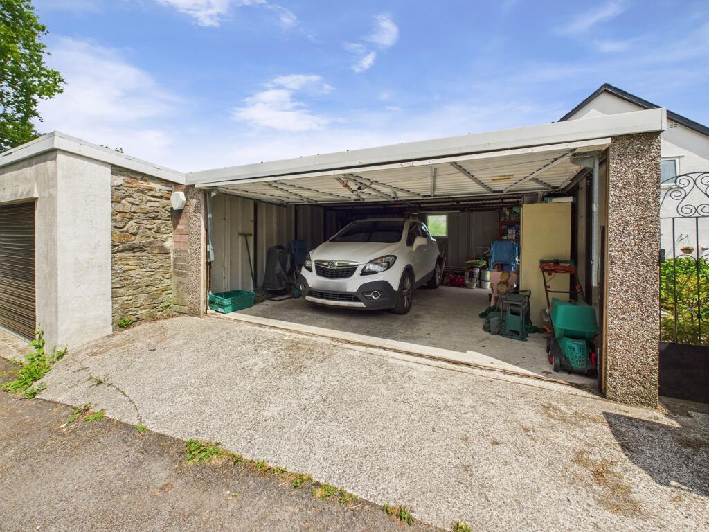 Double Garage