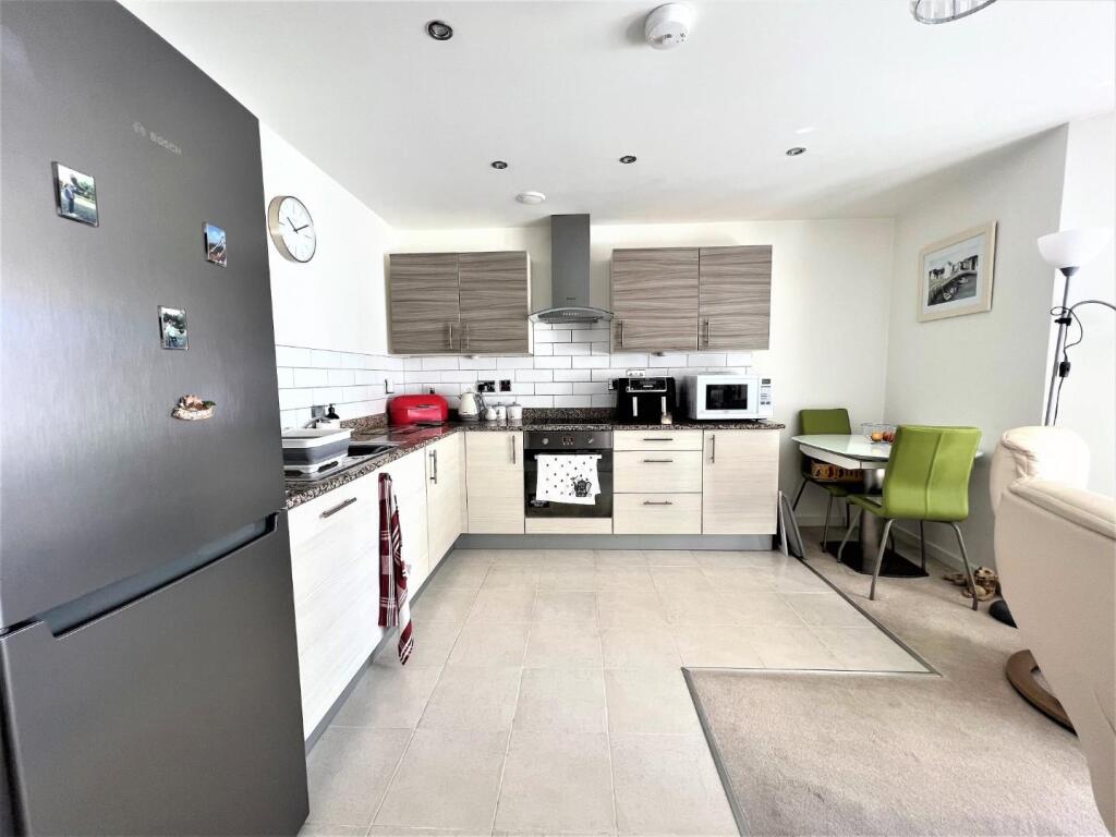 Kitchen.diner.jpg