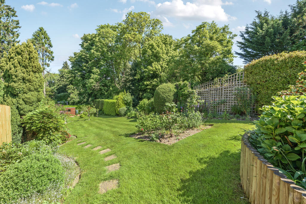 1290627-17-68247e...