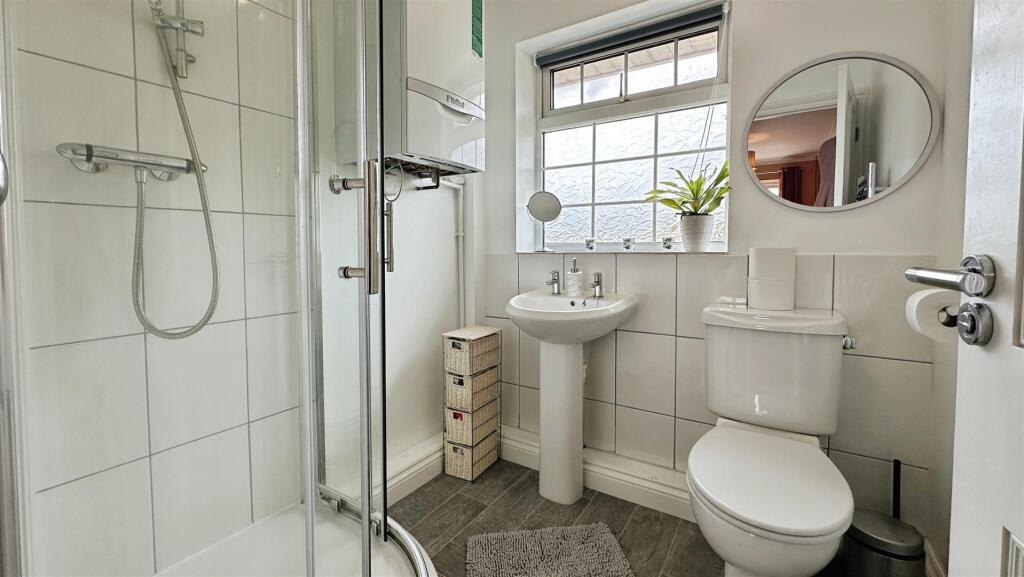 c56cd49c--43DA-8045-BFE0FB4529A8-15878-00000579EDB