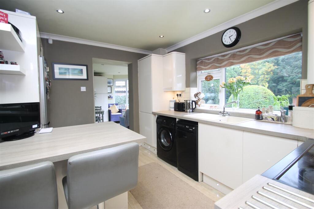 kitchen second.JPG