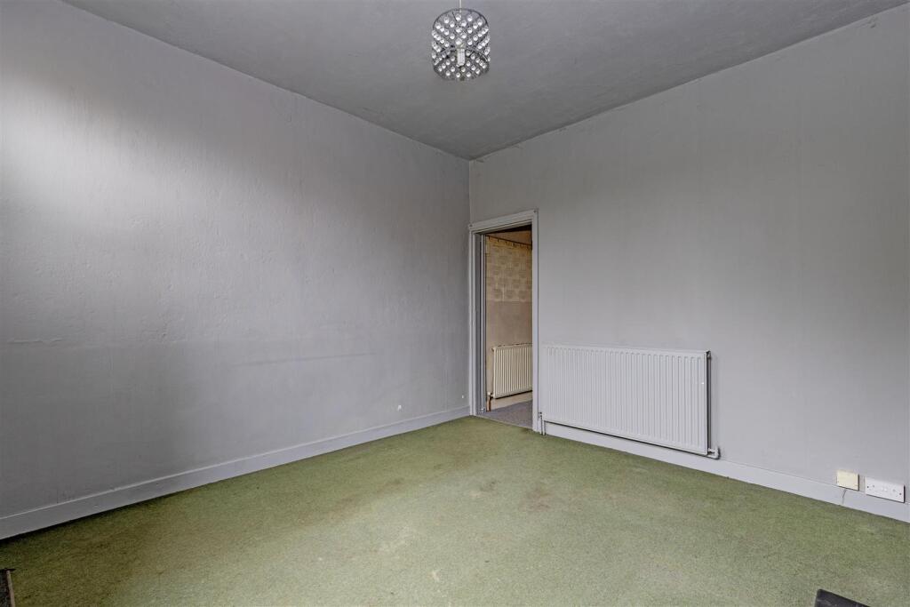 Reception Room-3.jpg