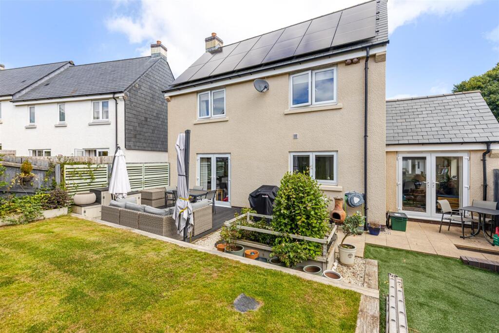 A01 - 16 Hockey Fields, Stoke Fleming - 250708.jpg