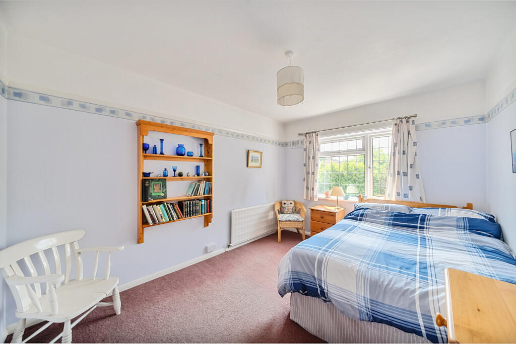 1304561-12-6842bd...