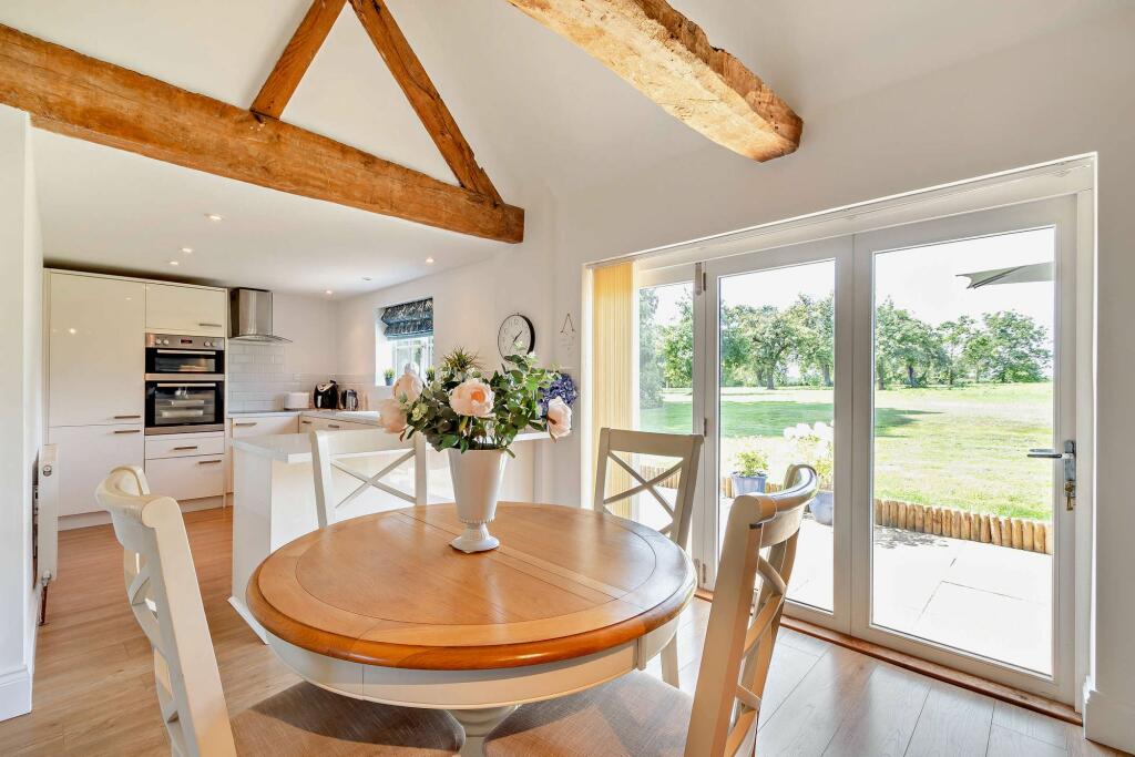 Annexe - Living and Kitchen