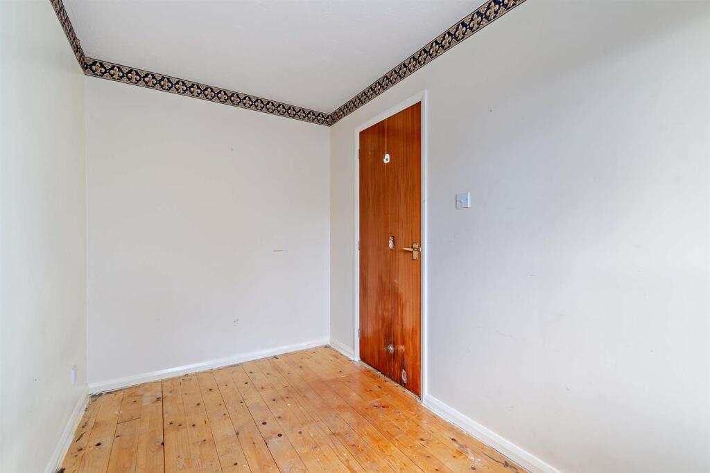 8666617-interior10-800.jpg