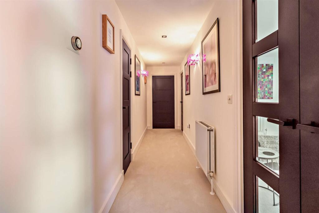 8674111-interior07-800.jpg