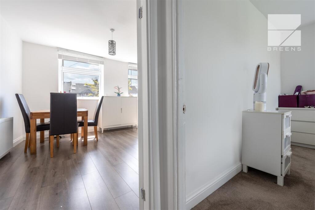 74b Wallwood Road_0008.jpg