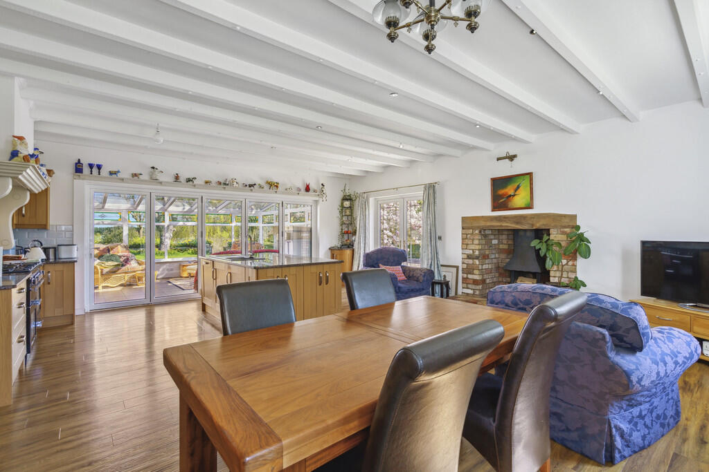 89038_The Orchard...