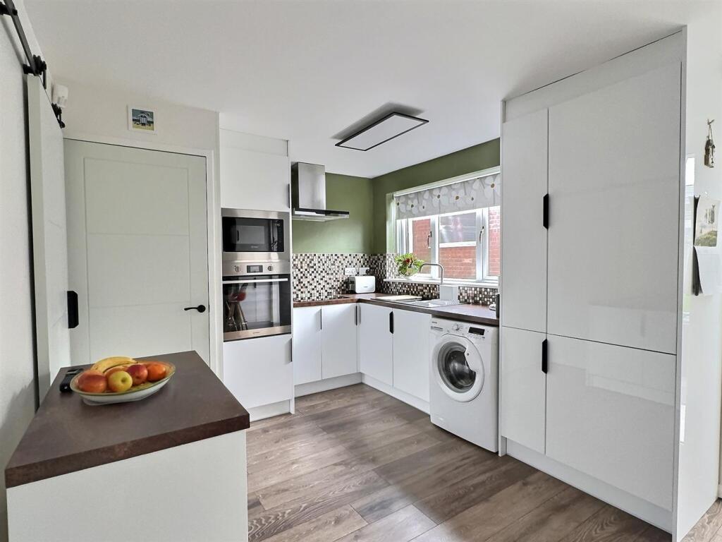 Kitchen Breakfast Room