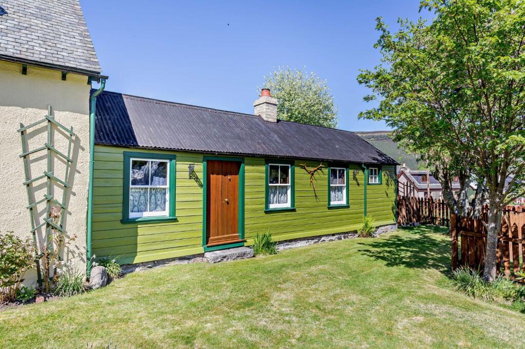 "Wee House"