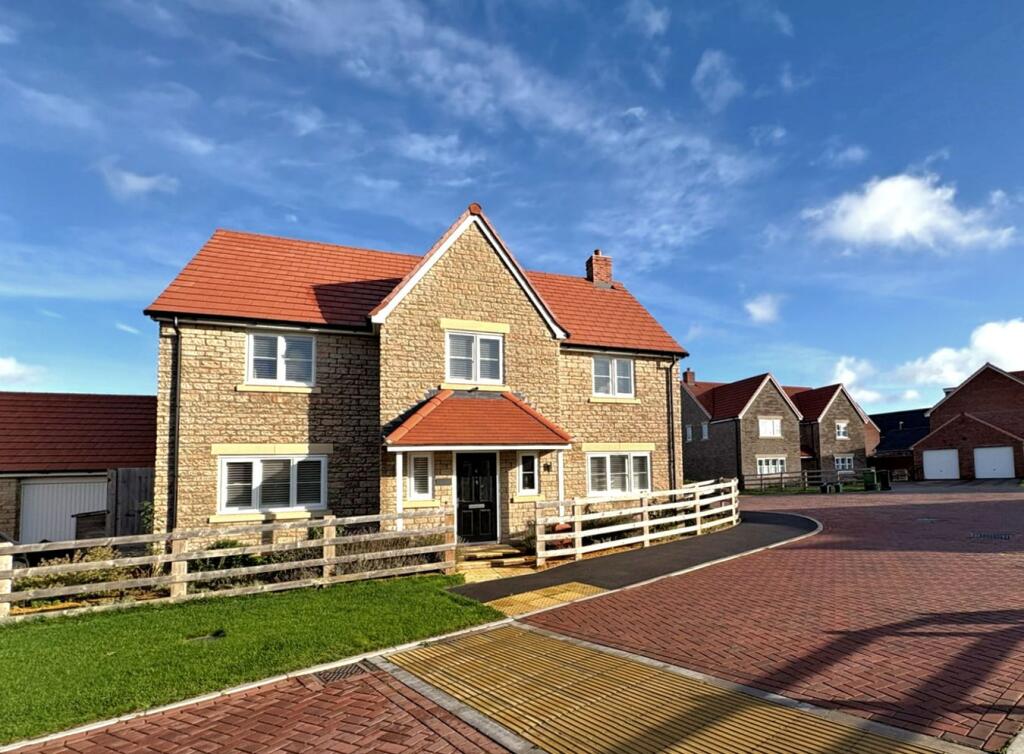 Anstey Gardens, Falfield, GL12
