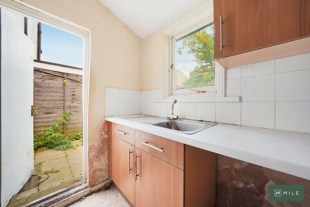 40 Waldo Road - e...