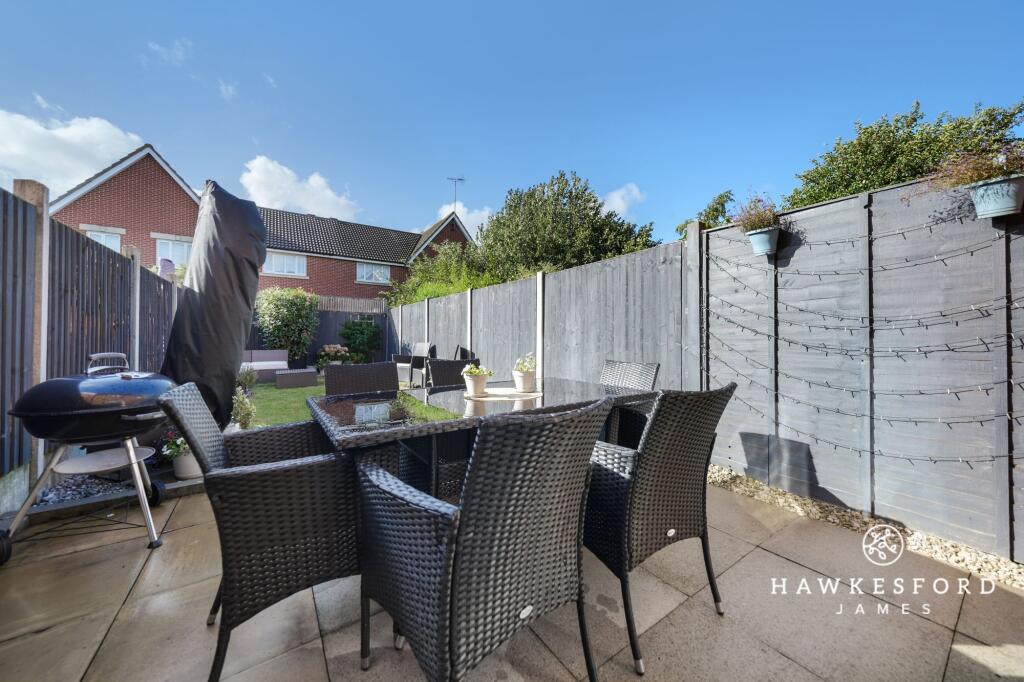 Feldspar Close, Sittingbourne - Garden