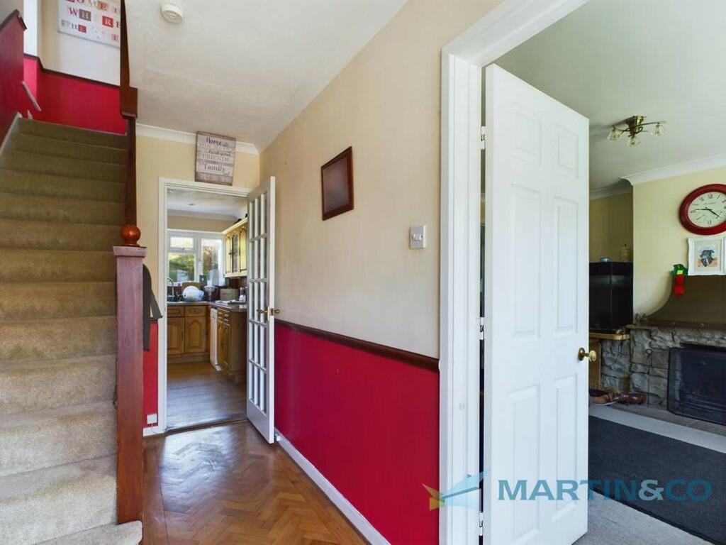 CAM02145G0-PR0024...