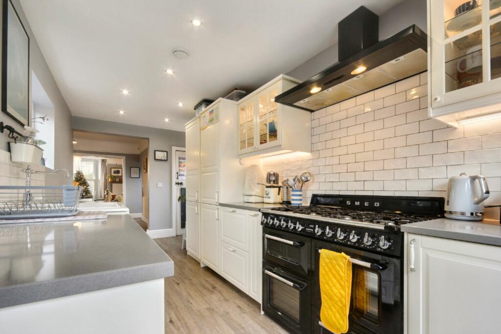 Modern Kitchen