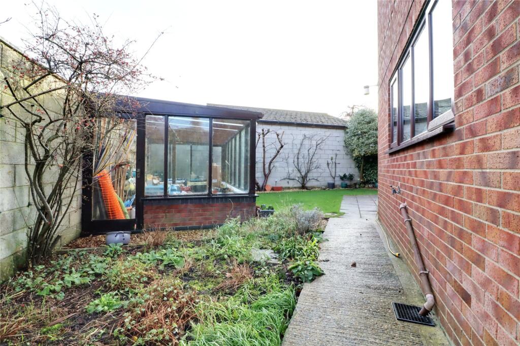 Fields Close, Epworth, Lincolnshire, DN9