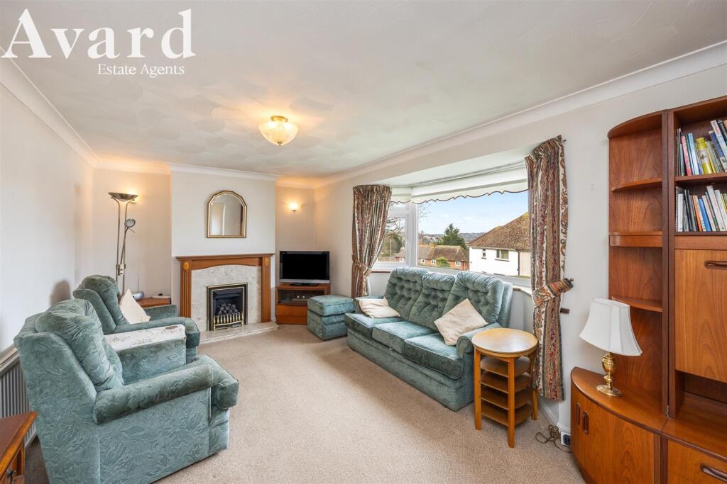 Elsted Crescent, 8-004.jpg