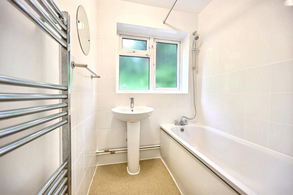 Flat 27, The Hill, Church Hill, Caterham, CR3 6SD