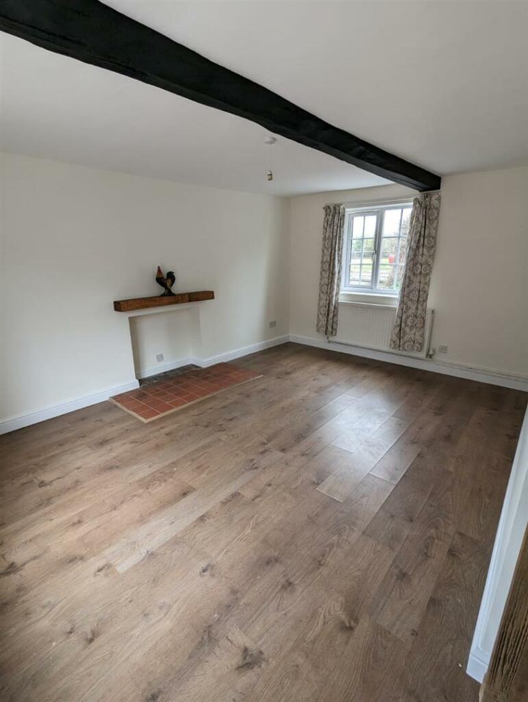 Living room.jpeg