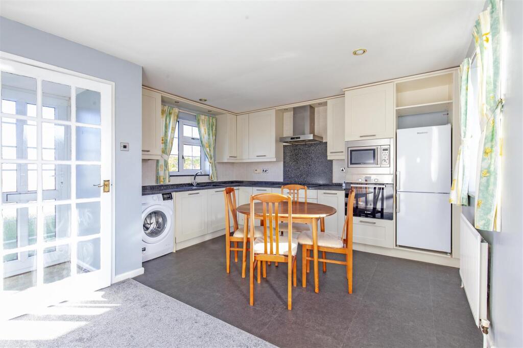Kitchen-1.jpg