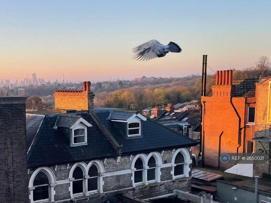 View Towards Highstreet Photo 1