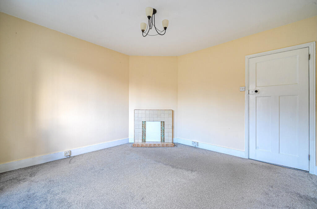 1388284-11-693947...