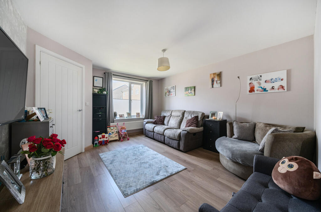 1298691-7-6837432...