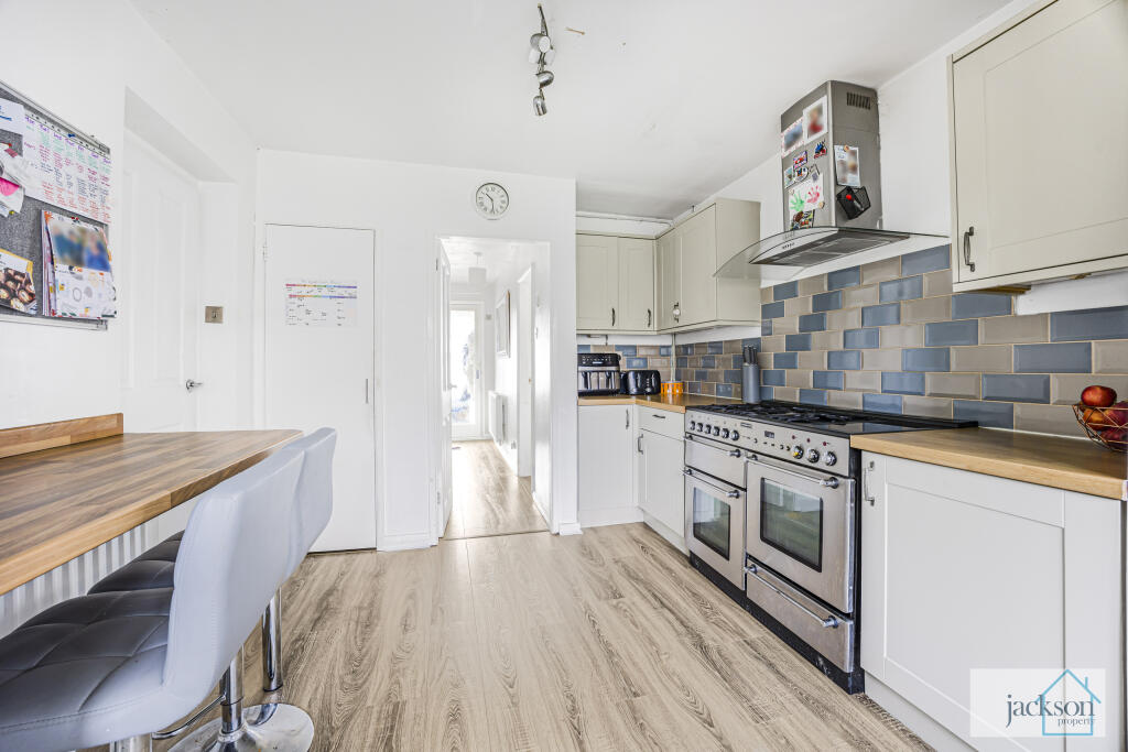 26_45600_watermarked