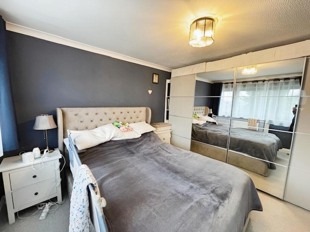 ea201888-Bedroom 20One 203.jpg